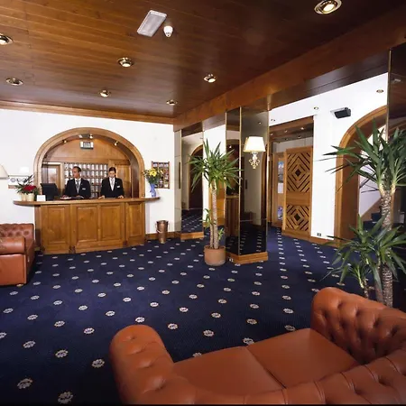 Majoni Hotel 4*